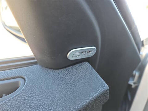 2023 Chrysler 300 S V6