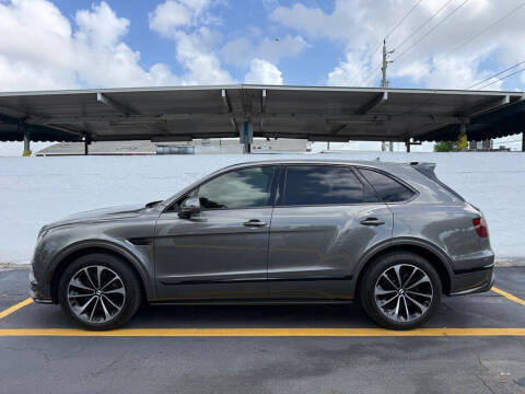 2018 Bentley Bentayga W12 Signature Edition