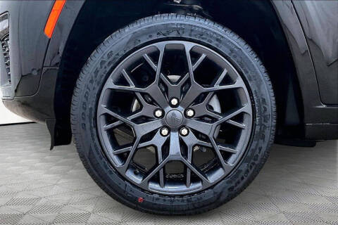 2026 Jeep Grand Cherokee Summit