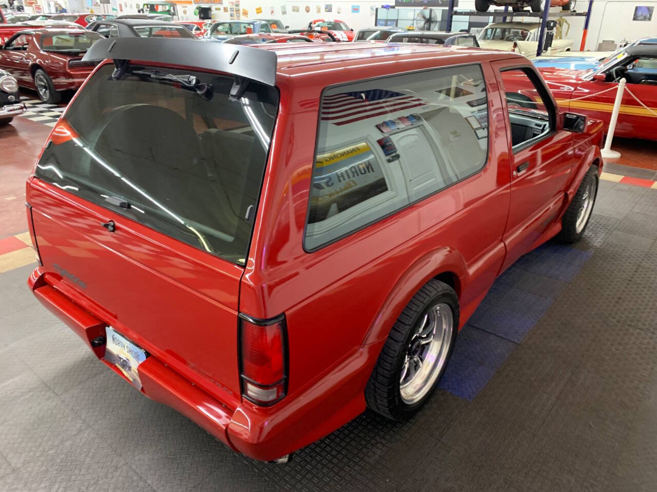 1992 GMC Typhoon 8