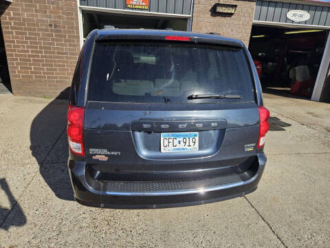 2013 Dodge Grand Caravan Crew