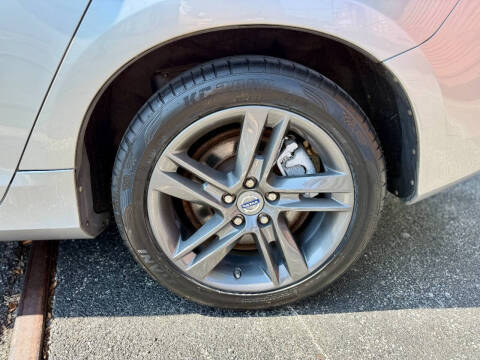 2015 Volvo V60 T5 Premier Plus