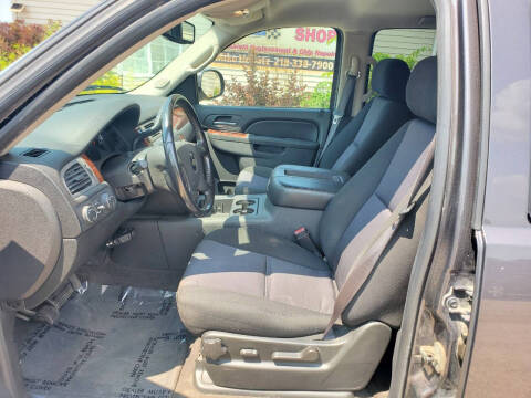 2010 Chevrolet Avalanche LS