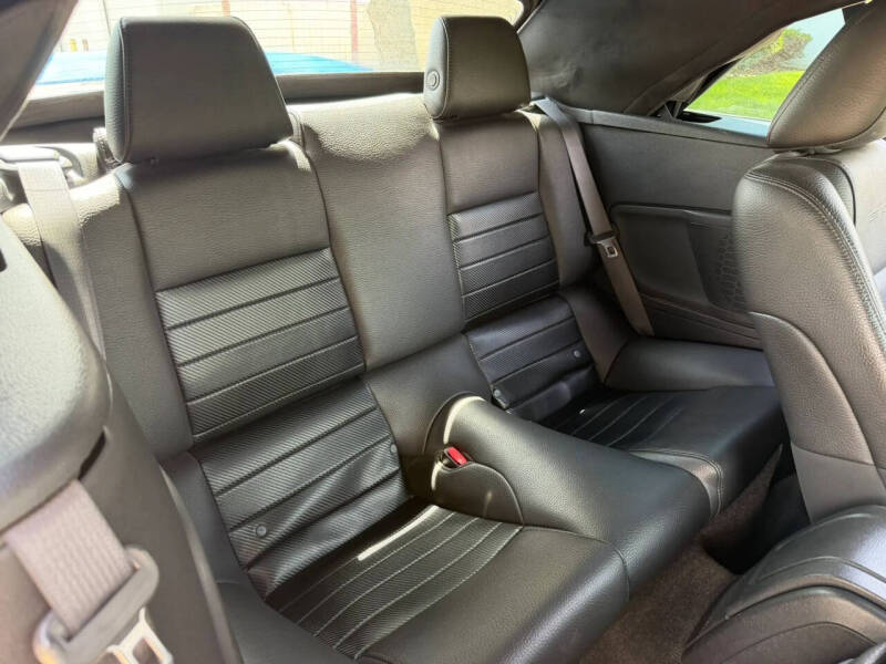 2011 Ford Mustang