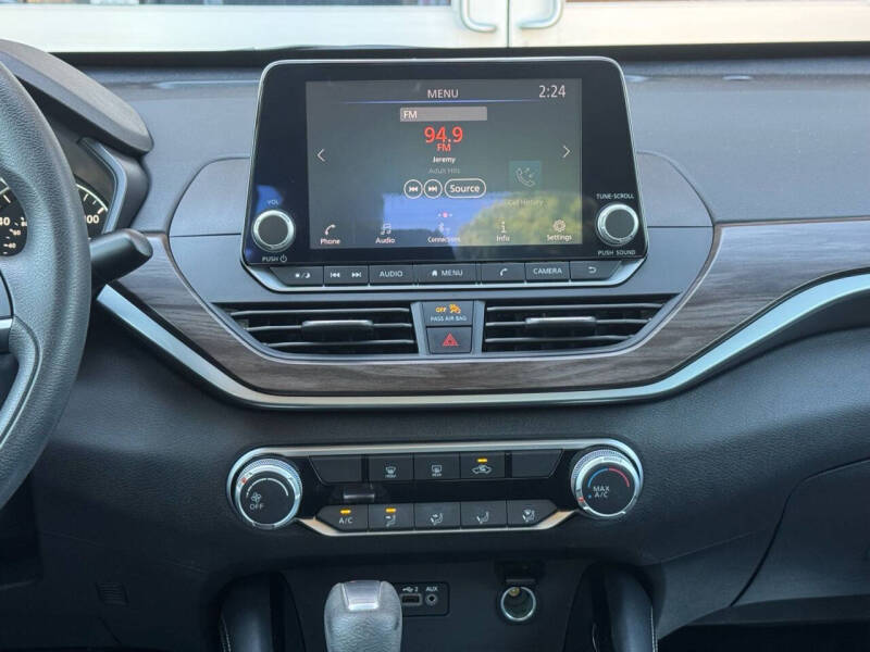 2023 Nissan Altima 2.5 SV