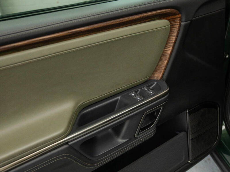 2022 Rivian R1T Adventure