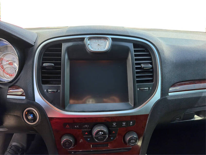 2013 Chrysler 300