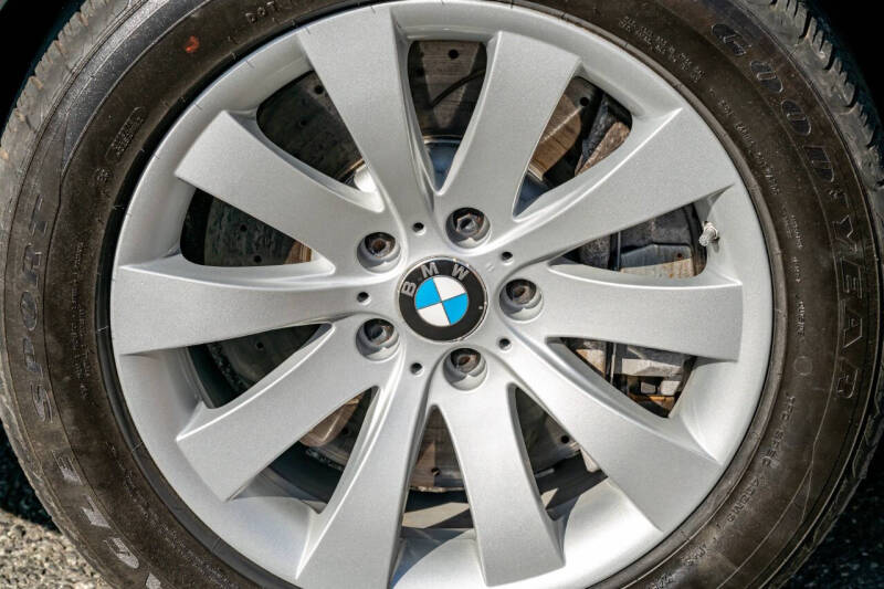 2011 BMW 7 Series 750Li xDrive