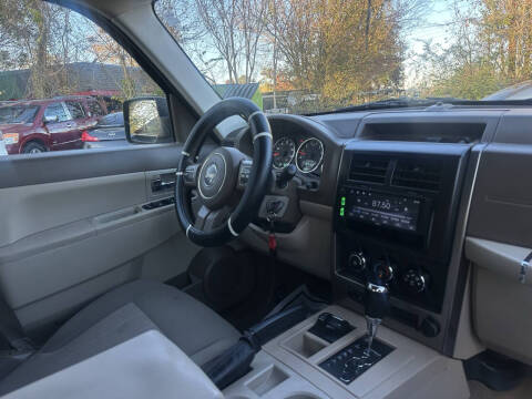 2012 Jeep Liberty Latitude