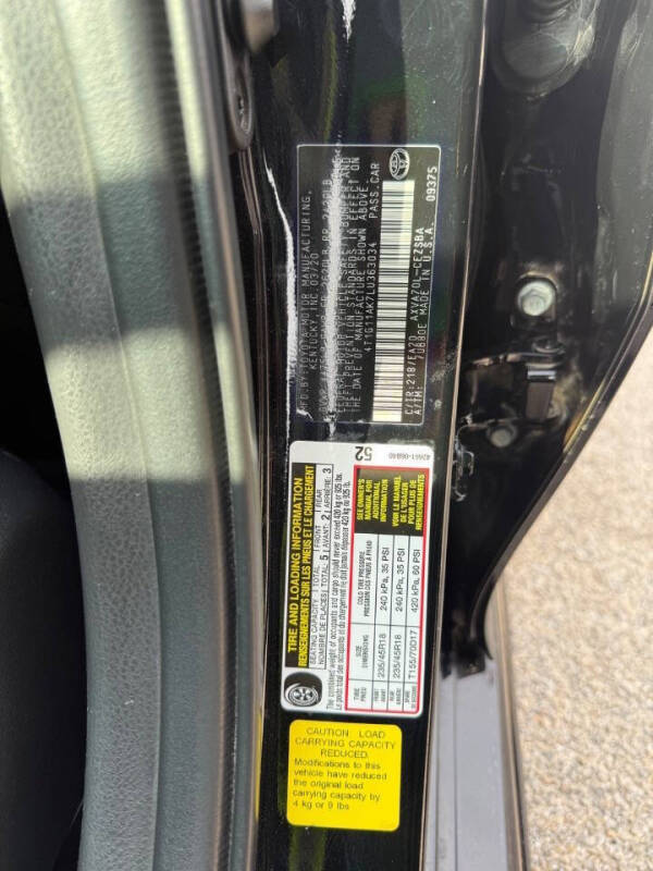 2020 Toyota Camry SE