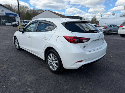 2018 Mazda MAZDA3 Sport
