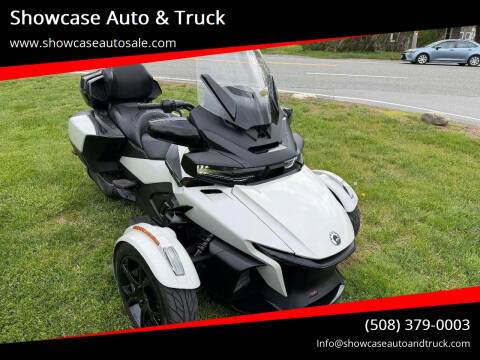 2021 Can-Am RT