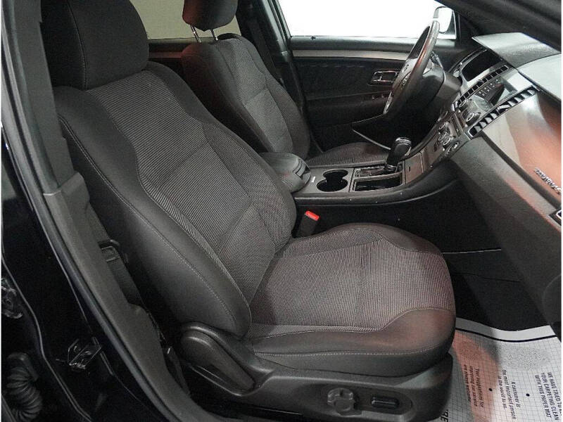 2019 Ford Taurus SEL