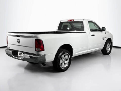 2022 RAM 1500 Classic SLT