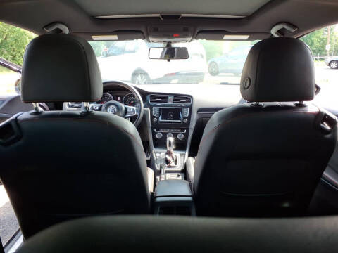 2015 Volkswagen Golf GTI SE