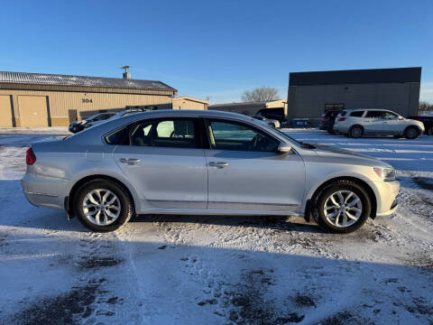 2016 Volkswagen Passat 1.8T S