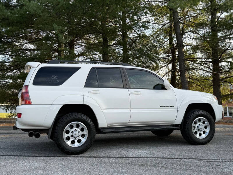 2004 Toyota 4Runner Sport photo 3