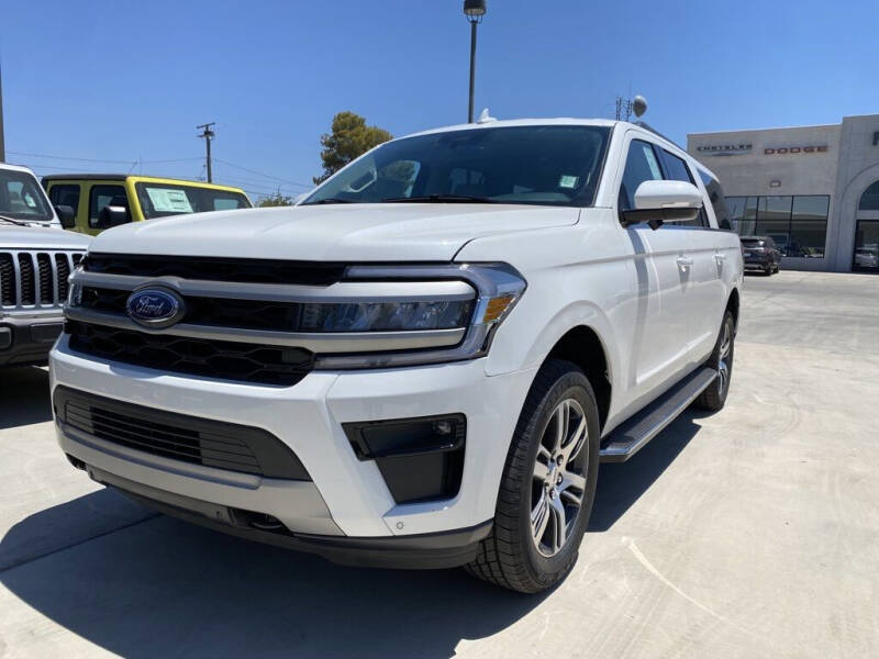 2023 Ford Expedition XLT's photo