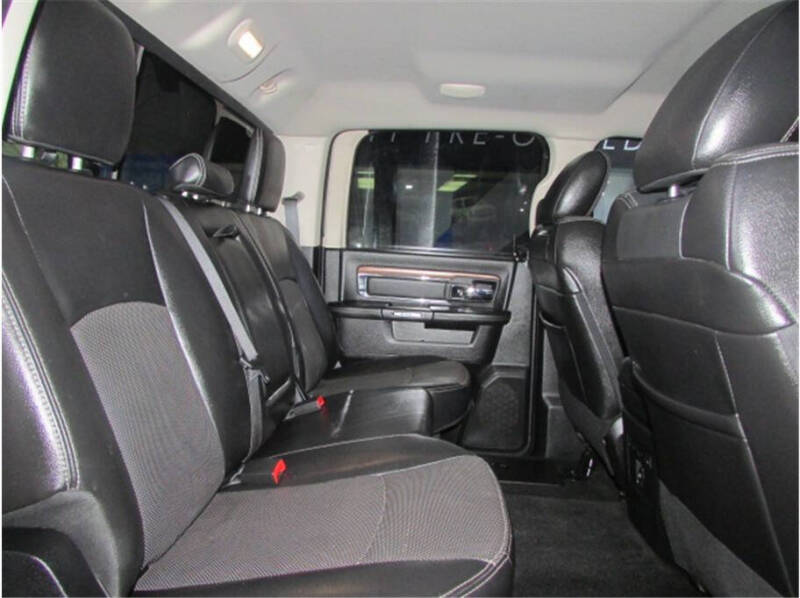 2016 RAM 1500 Laramie