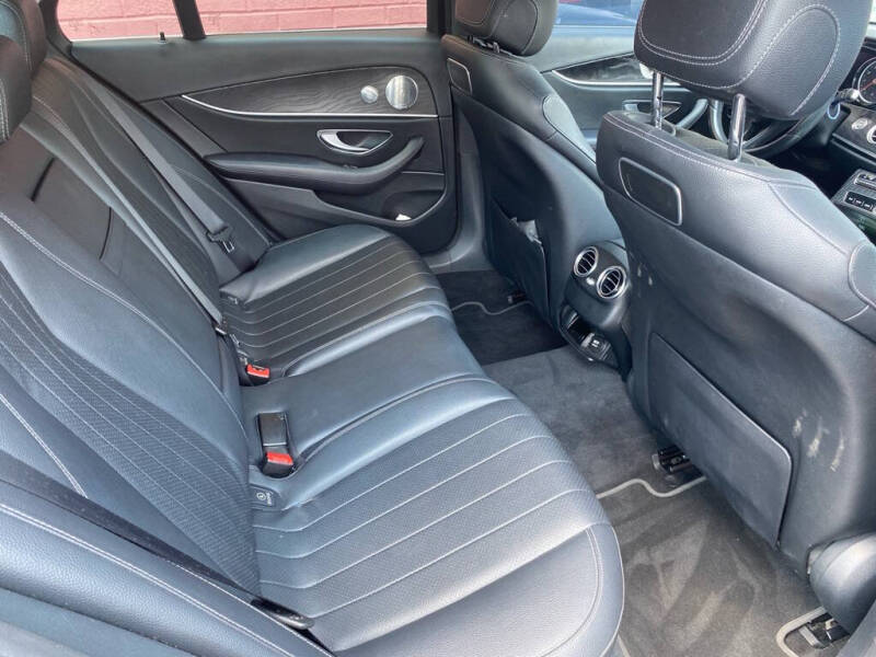 2018 Mercedes-Benz E-Class E 300