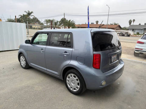 2009 Scion xB