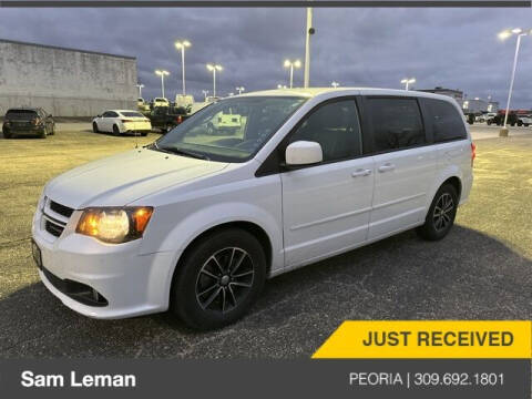 2017 Dodge Grand Caravan for sale at Sam Leman Chrysler Jeep Dodge of Peoria in Peoria IL