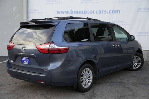 2017 Toyota Sienna