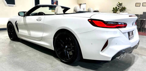 2020 BMW M8