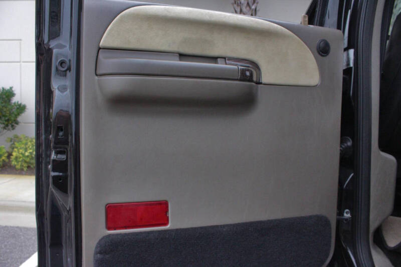 2006 Ford F-650 Super Duty