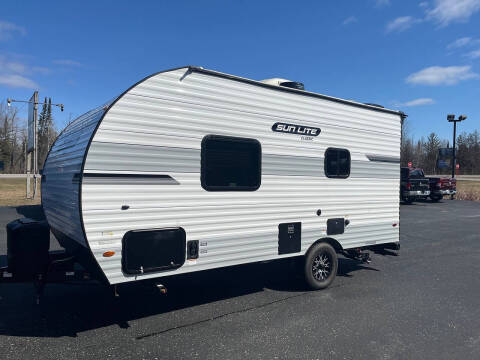 2023 Sunset Park RV Sun Lite