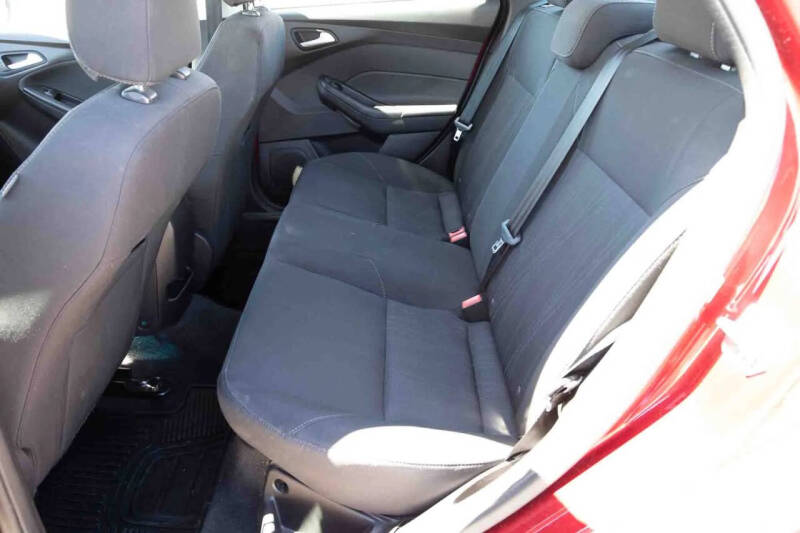 2017 Ford Focus SE