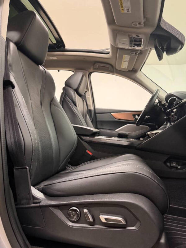 2022 Acura MDX w/Tech