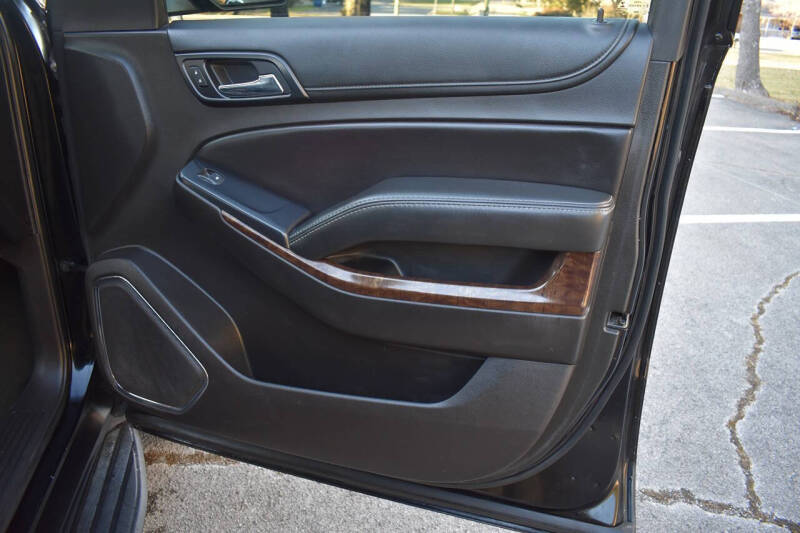 2017 Chevrolet Suburban LS