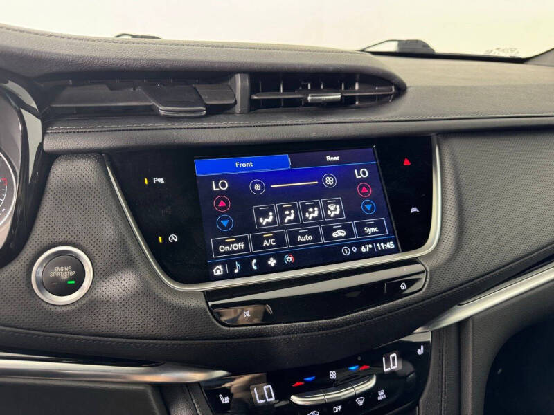 2024 Cadillac XT6 Luxury