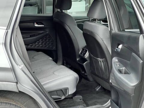 2019 Hyundai Santa Fe SE 2.4L