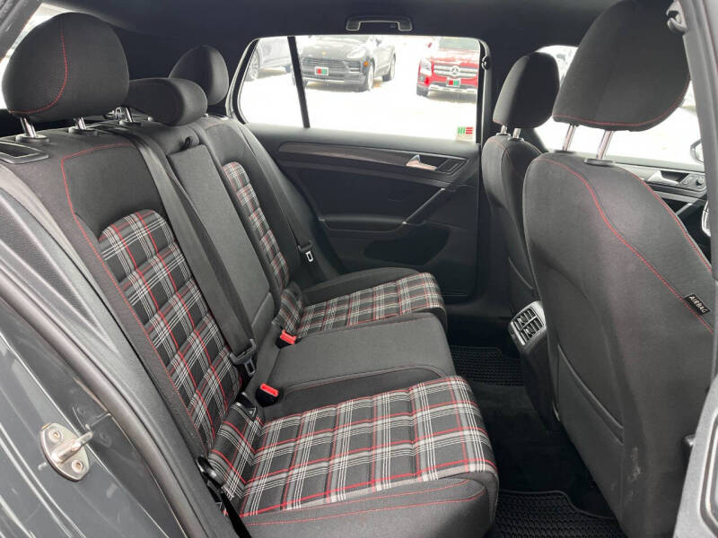 2019 Volkswagen Golf GTI Rabbit Edition