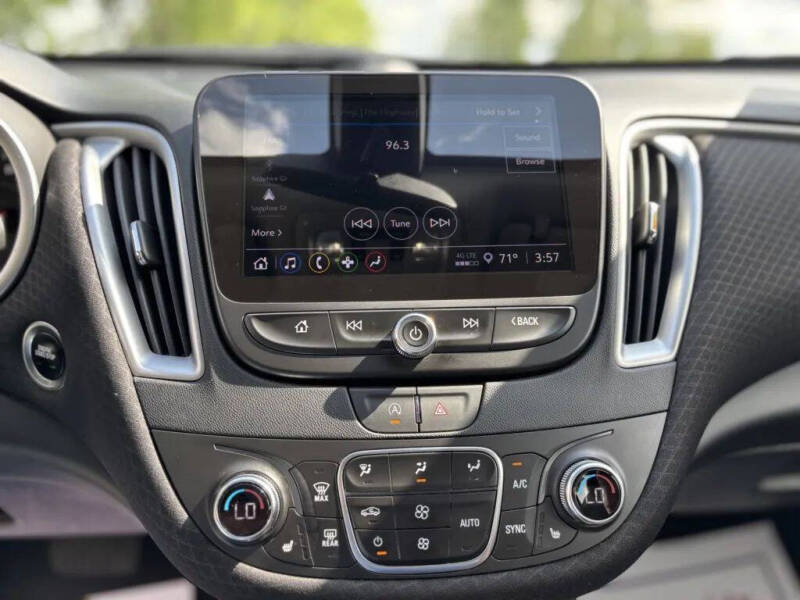 2022 Chevrolet Malibu LT