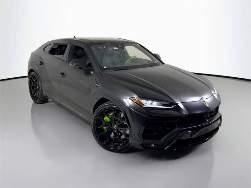 2022 Lamborghini Urus