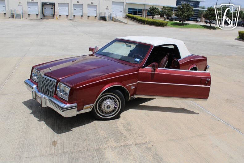 1983 Buick Riviera
