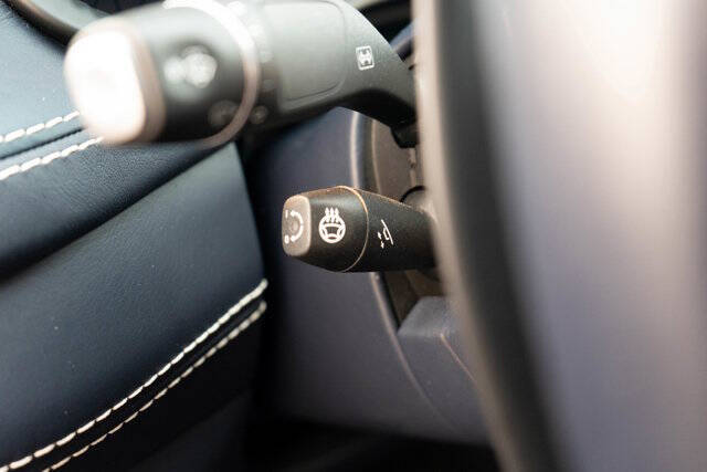 2021 Aston Martin DBX