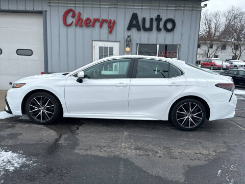 2021 Toyota Camry for sale at CHERRY AUTO in Hartford WI