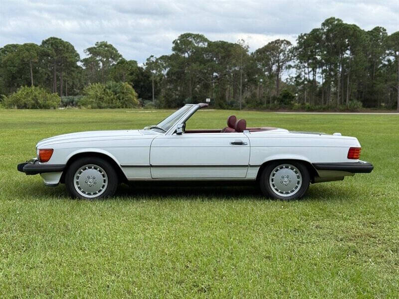 1988 Mercedes-Benz 560-Class 560 SL