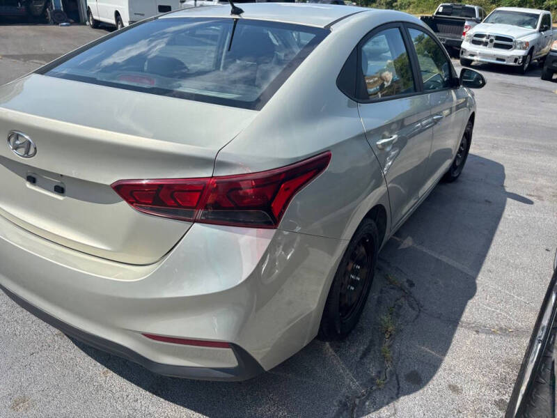 2018 Hyundai Accent SE