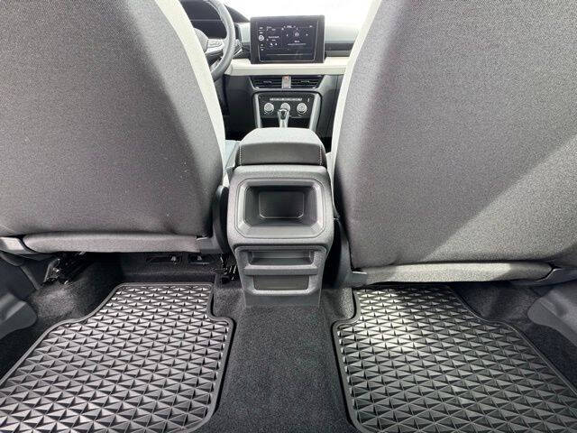 2025 Volkswagen Taos S 4Motion