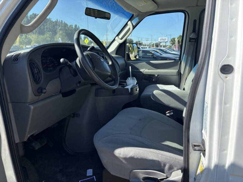 2007 Ford E-Series E-350 SD XLT