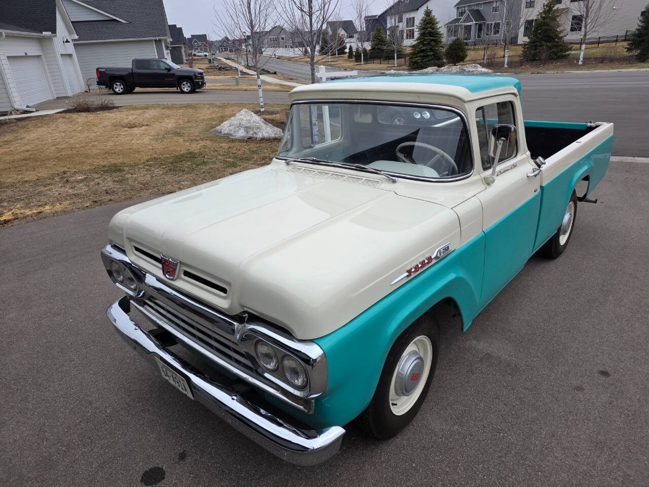 1960 Ford F-250 29