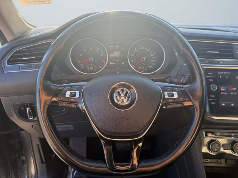 2018 Volkswagen Tiguan 2.0T SEL
