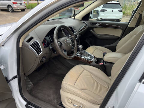 2015 Audi Q5 2.0T quattro Premium Plus