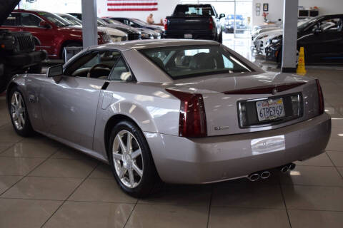 2005 Cadillac XLR