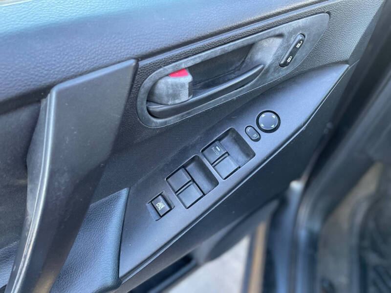 2011 Mazda MAZDA3 i Sport